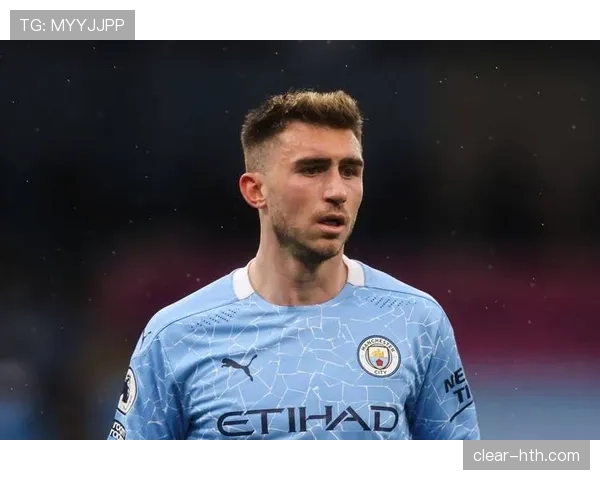 斯托克城多名球员或将离队，寻求新机遇表现引发关注