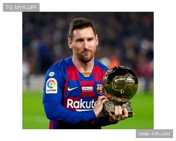 英超赛季最佳球员评选揭晓 梅西闪耀表现引发高度关注