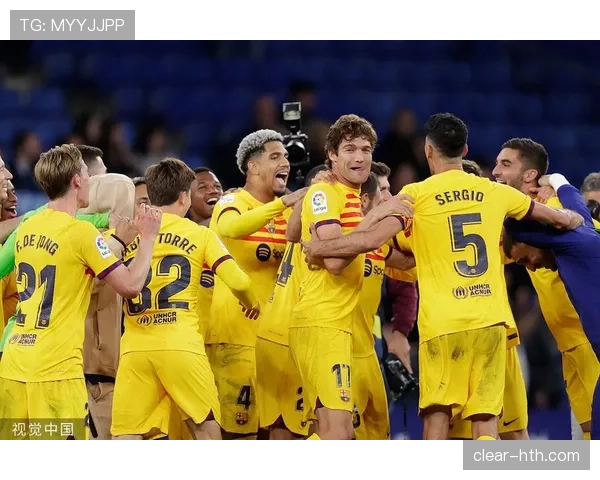 巴萨强势回归，重夺西甲冠军彰显红蓝荣耀