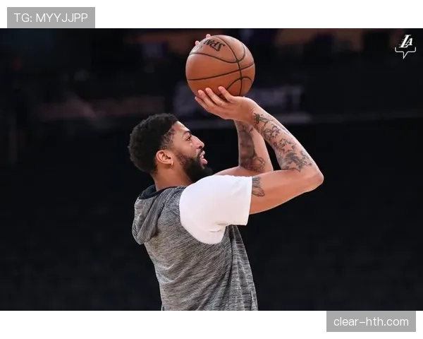 洛塞尔索攻防兼备,稳健表现助球队掌控战局 洛塞尔索攻防兼备,稳健表现助球队掌控战局